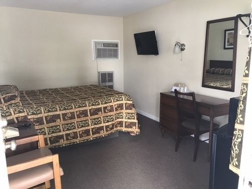 Penn Amish Motel Denver Eksteriør billede